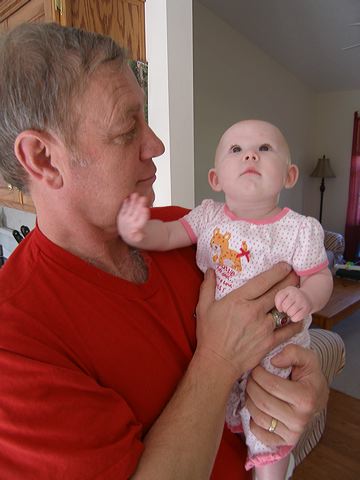 pb121537.jpg
